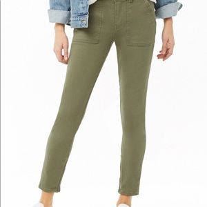 Twill zip ankle pants